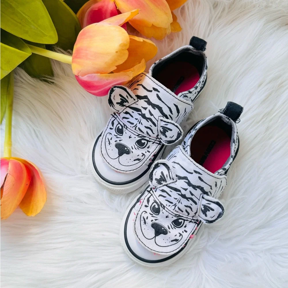 Toddler White Tiger Converse Sneakers